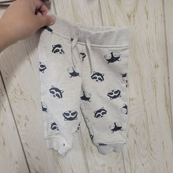 Lullaby Lane Wild Animal Sweater Pants Set 3-6M - Picture 2 of 3